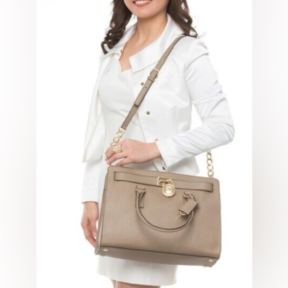 Michael Kors Hamilton Satchel Taupe